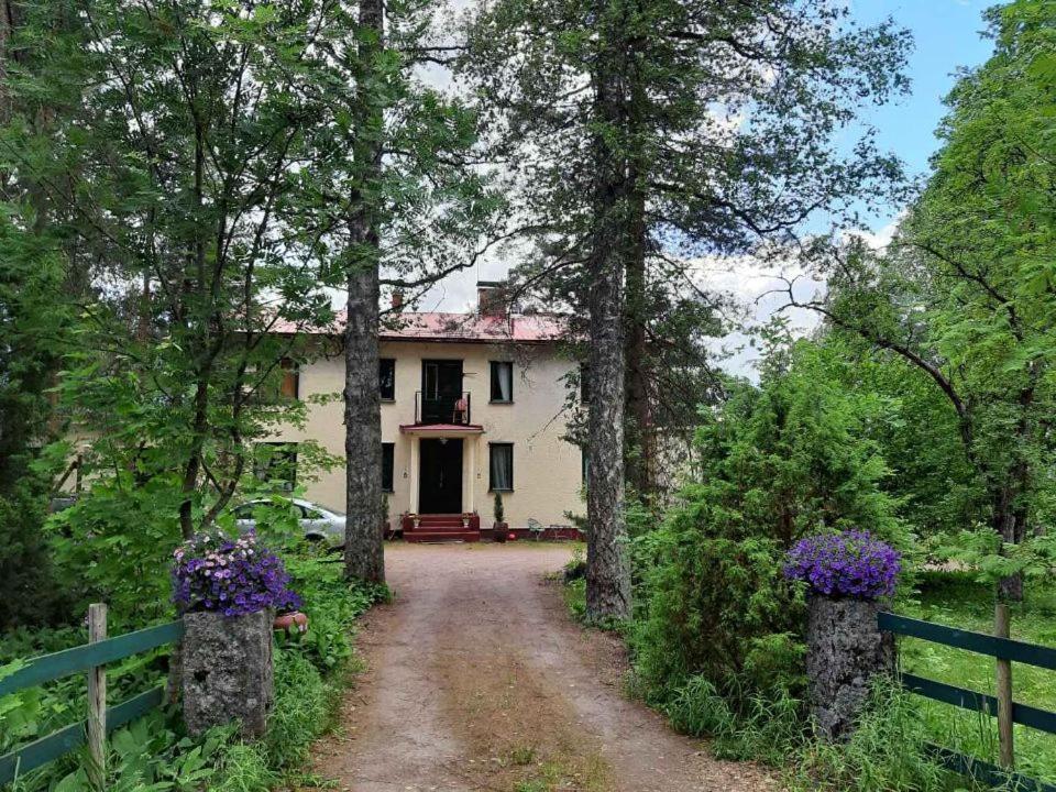 Peaceful Pernaja Bed & Breakfast Garpgard Bagian luar foto